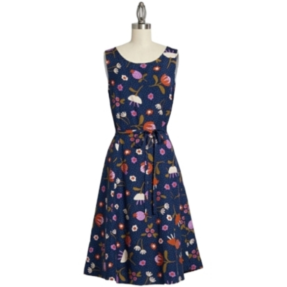 Modcloth Dresses & Skirts - Mod Cloth x Princess Highway Floral Strawberry Mini Dress Navy Red Linen Blend